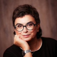 Fatima Triebel (Inhaberin und Augenoptikermeisterin)